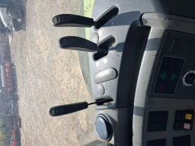 Трактор Claas Арион630, снимка 5