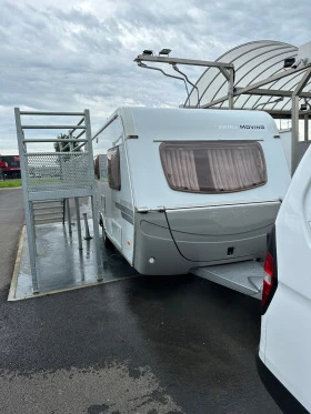 Каравана HYMER / ERIBA moving 570, снимка 12