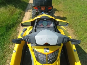      Bombardier Sea Doo