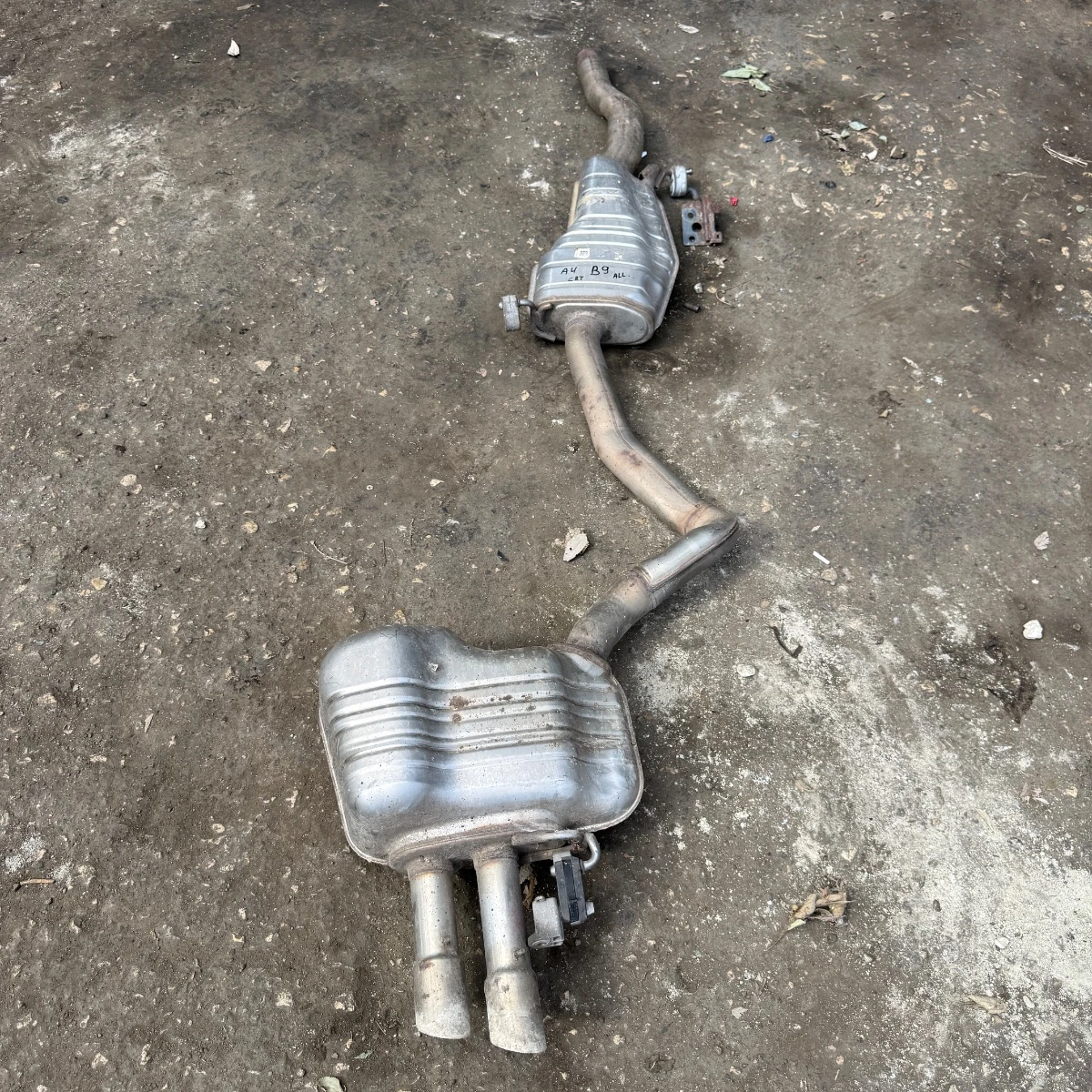 Генерация Ауспух за Audi A4 B9 30 TDI 8W0253611A 8W0253611A-1723