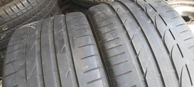 Гуми Летни 245/35R18, снимка 2 - Гуми и джанти - 33538586