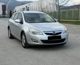 Opel Astra 1.3 ЛИЗИНГ, снимка 1