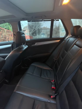 Mercedes-Benz C 250, снимка 13