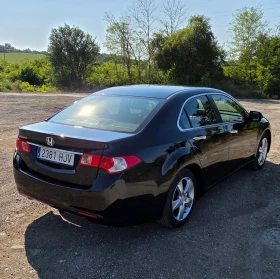 Honda Accord 2.2 i-dtec 150 к.с ТОП състояние , снимка 6