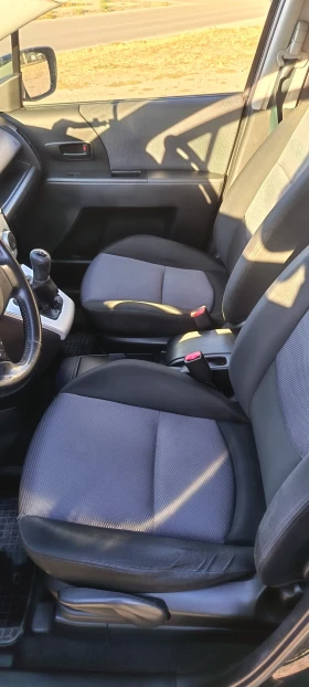 Mazda 5, снимка 9