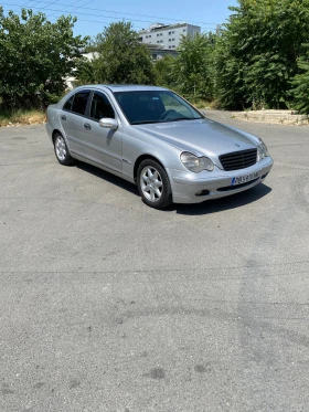 Mercedes-Benz C 200, снимка 3