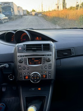 Toyota Verso 2 D 126к.с, снимка 11