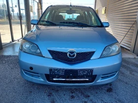 Mazda 2 1.3 бензин клима фейс , снимка 3