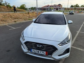 Обява за продажба на Hyundai Sonata 2.0LPI FULL 2бр. ~28 900 лв. - изображение 1
