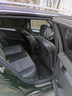Mercedes-Benz C 180, снимка 13