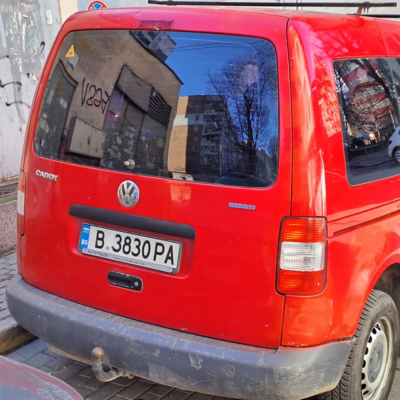 VW Caddy, снимка 1 - Автомобили и джипове - 48460147