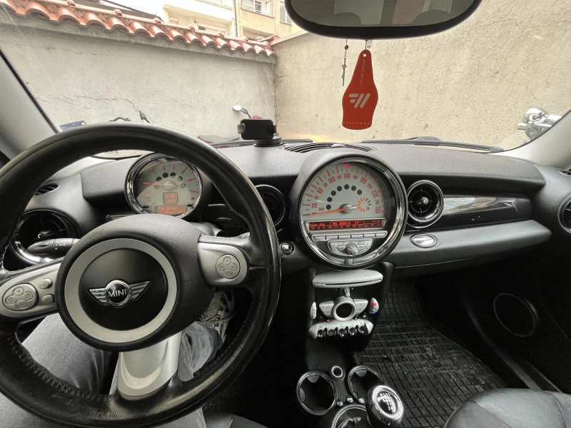 Mini Clubman 1, 6D  6 СКОРОСТИ, снимка 7 - Автомобили и джипове - 48768987