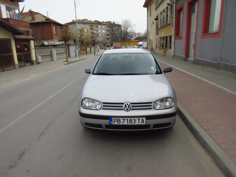 VW Golf 1.4i , снимка 2 - Автомобили и джипове - 49507986