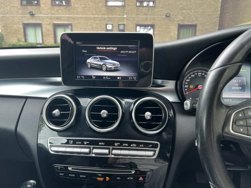 Mercedes-Benz C 220 2.2, снимка 8 - Автомобили и джипове - 51224572