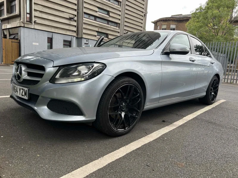 Mercedes-Benz C 220 2.2, снимка 6 - Автомобили и джипове - 51224572