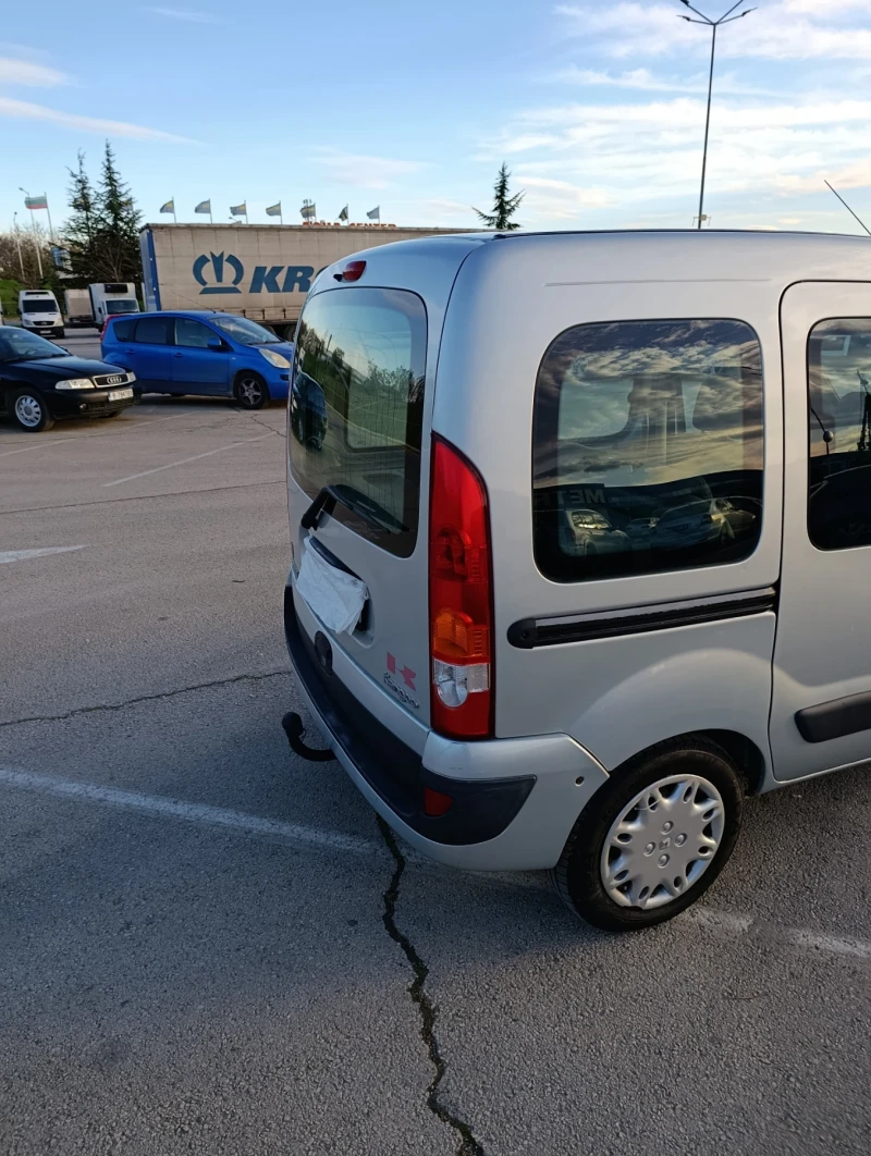 Renault Kangoo, снимка 4 - Автомобили и джипове - 52876307