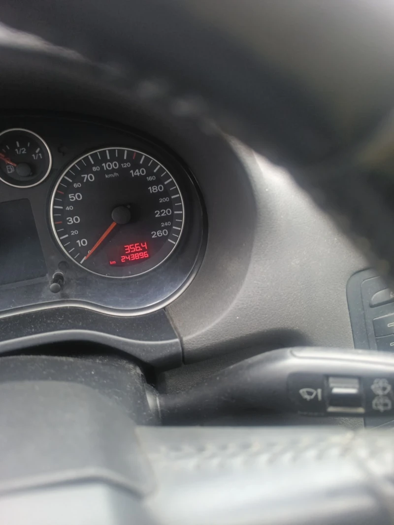 Audi A3 1.9 д bls , снимка 5 - Автомобили и джипове - 53299603