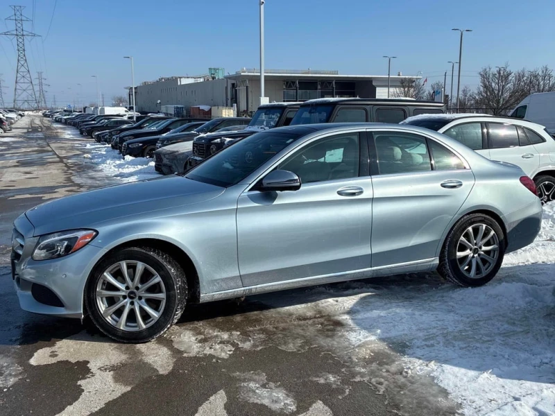 Mercedes-Benz C 300 * CARFAX * ЦЕНА ДО БГ, снимка 2 - Автомобили и джипове - 53373794