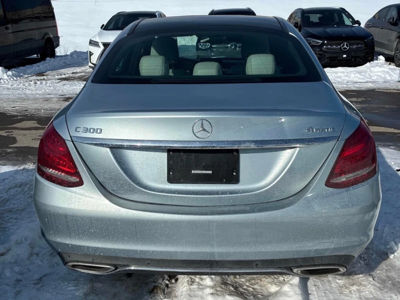 Mercedes-Benz C 300 * CARFAX * ЦЕНА ДО БГ, снимка 3 - Автомобили и джипове - 53373794