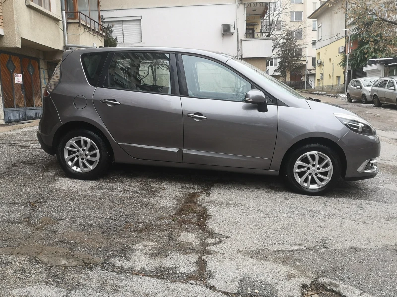 Renault Scenic Turbo Swiss Edition 131кс, снимка 5 - Автомобили и джипове - 53388492
