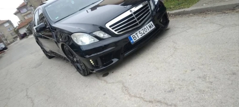 Mercedes-Benz E 350 Автомобила е обслужен: Масло на двигателя, всички , снимка 13 - Автомобили и джипове - 53536405