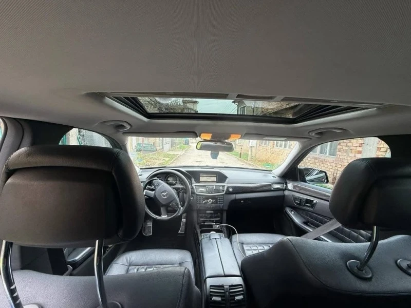 Mercedes-Benz E 350 Автомобила е обслужен: Масло на двигателя, всички , снимка 12 - Автомобили и джипове - 53536405