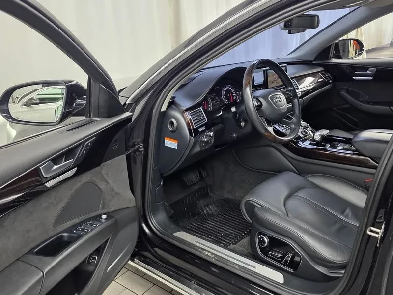 Audi A8 50 Tfsi Quattro, снимка 10 - Автомобили и джипове - 55389879