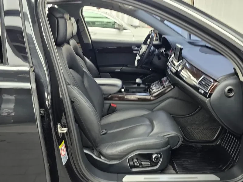 Audi A8 50 Tfsi Quattro, снимка 11 - Автомобили и джипове - 55389879