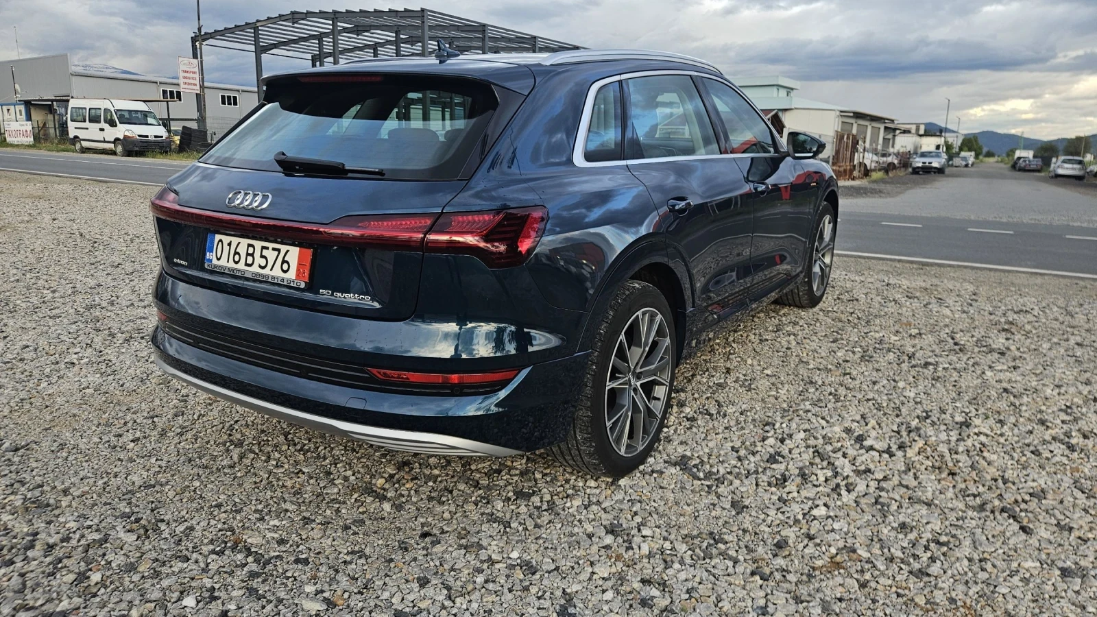 Audi E-Tron 50 quattro, снимка 4 - Автомобили и джипове - 54962254