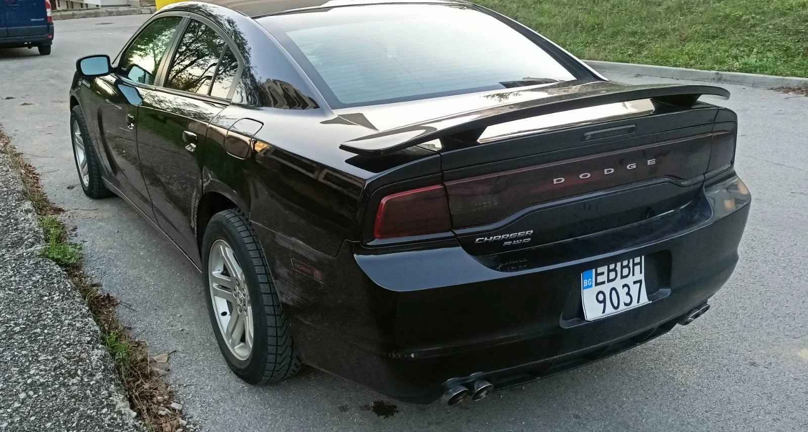 Dodge Charger 2014 R/T AWD V8 5.7 HEMI  - изображение 5