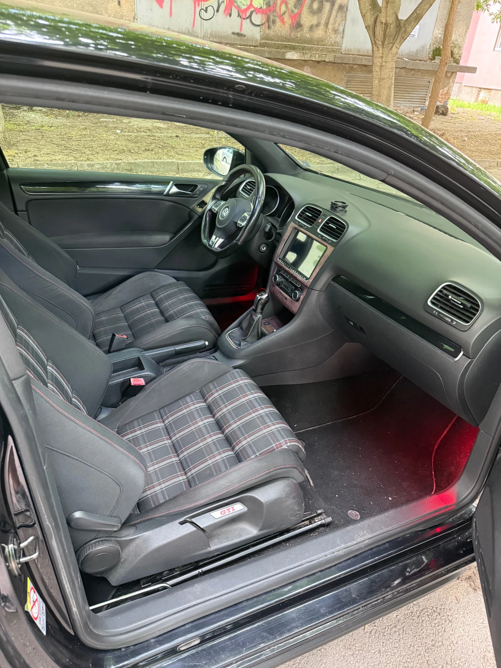 VW Golf VI 2.0 GTI - изображение 2