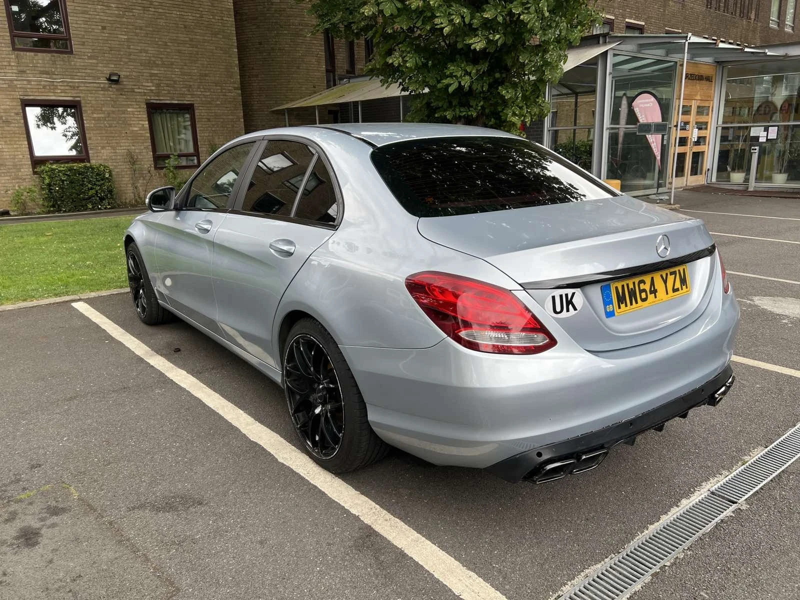 Mercedes-Benz C 220 2.2 - изображение 3