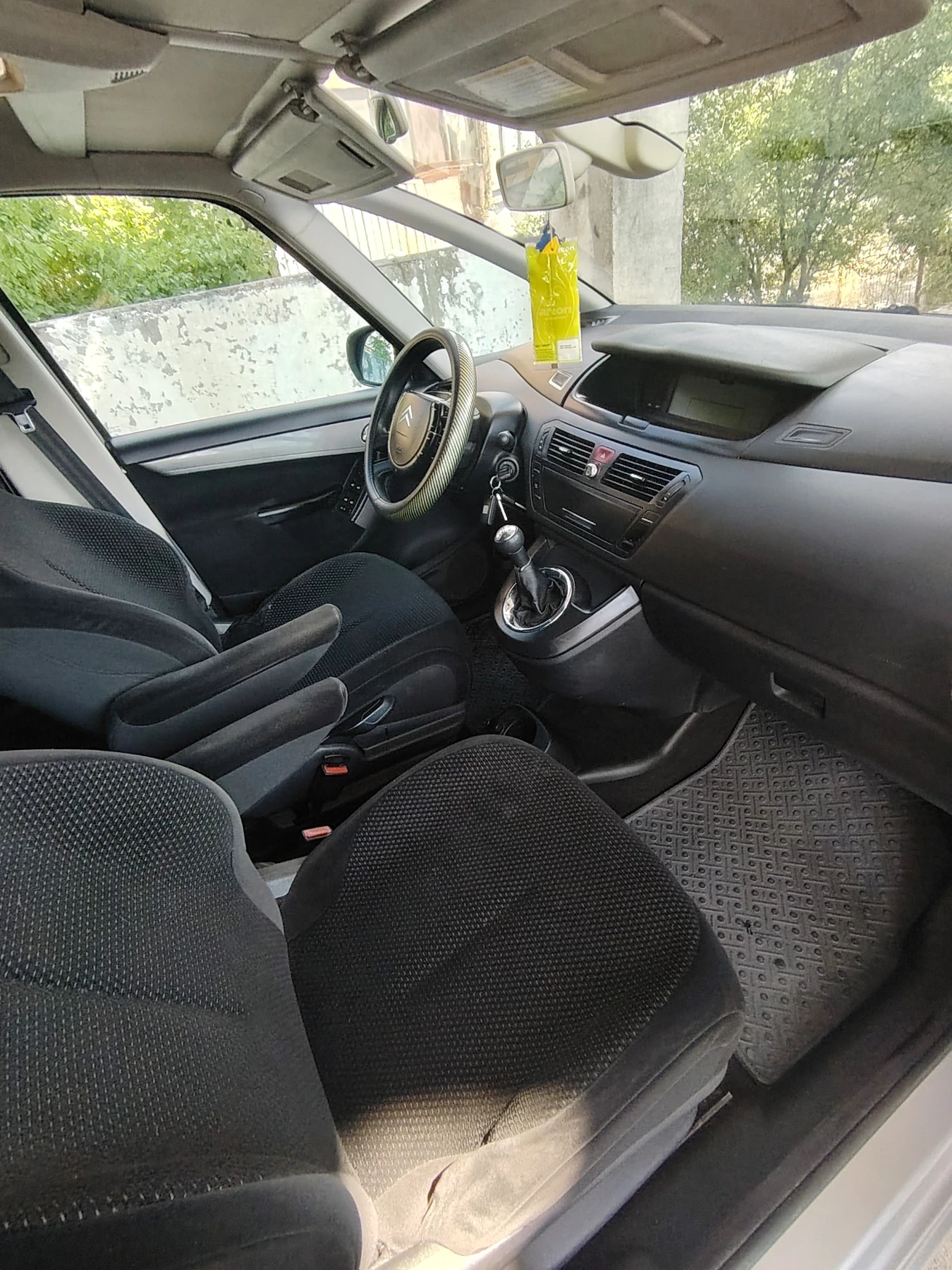 Citroen C4 Picasso  - изображение 8