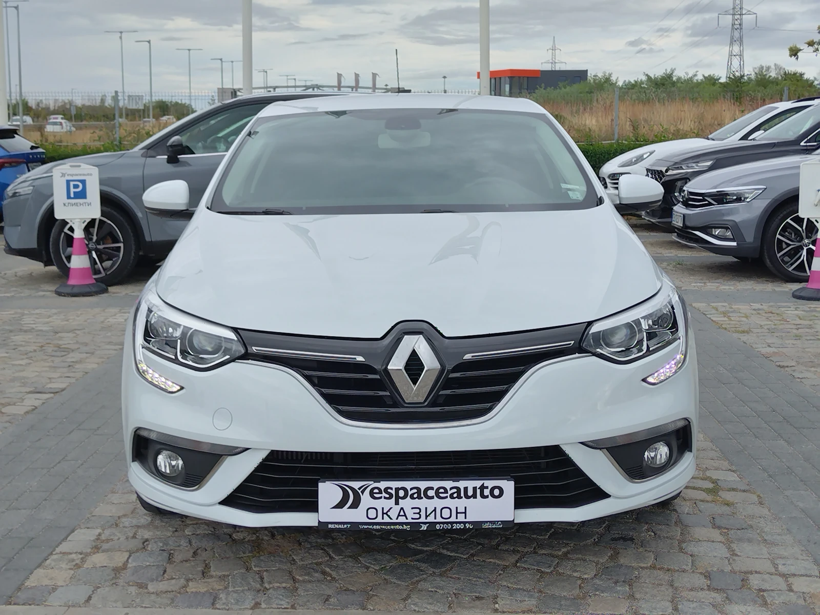 Renault Megane 1.3TCe/115 к.с./Life - изображение 2