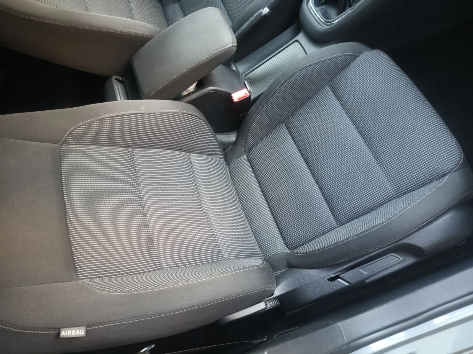 VW Golf | Mobile.bg   15