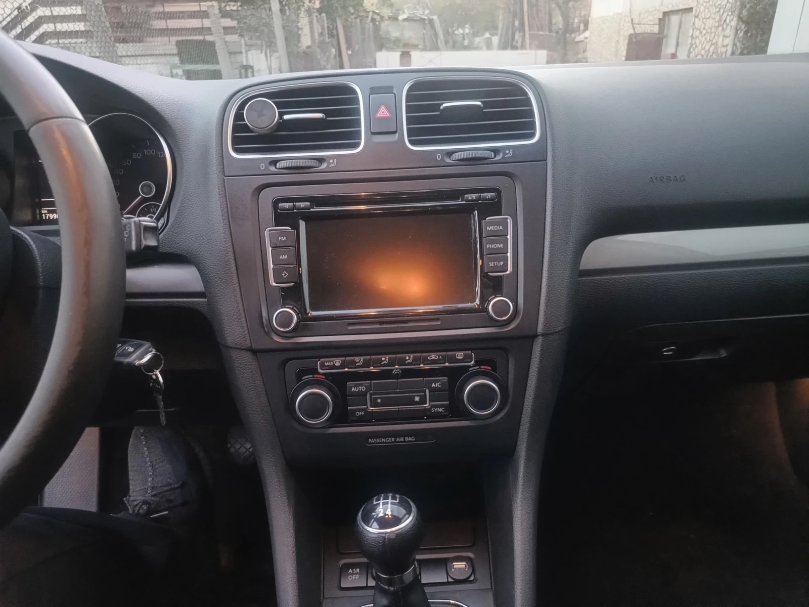 VW Golf | Mobile.bg   7