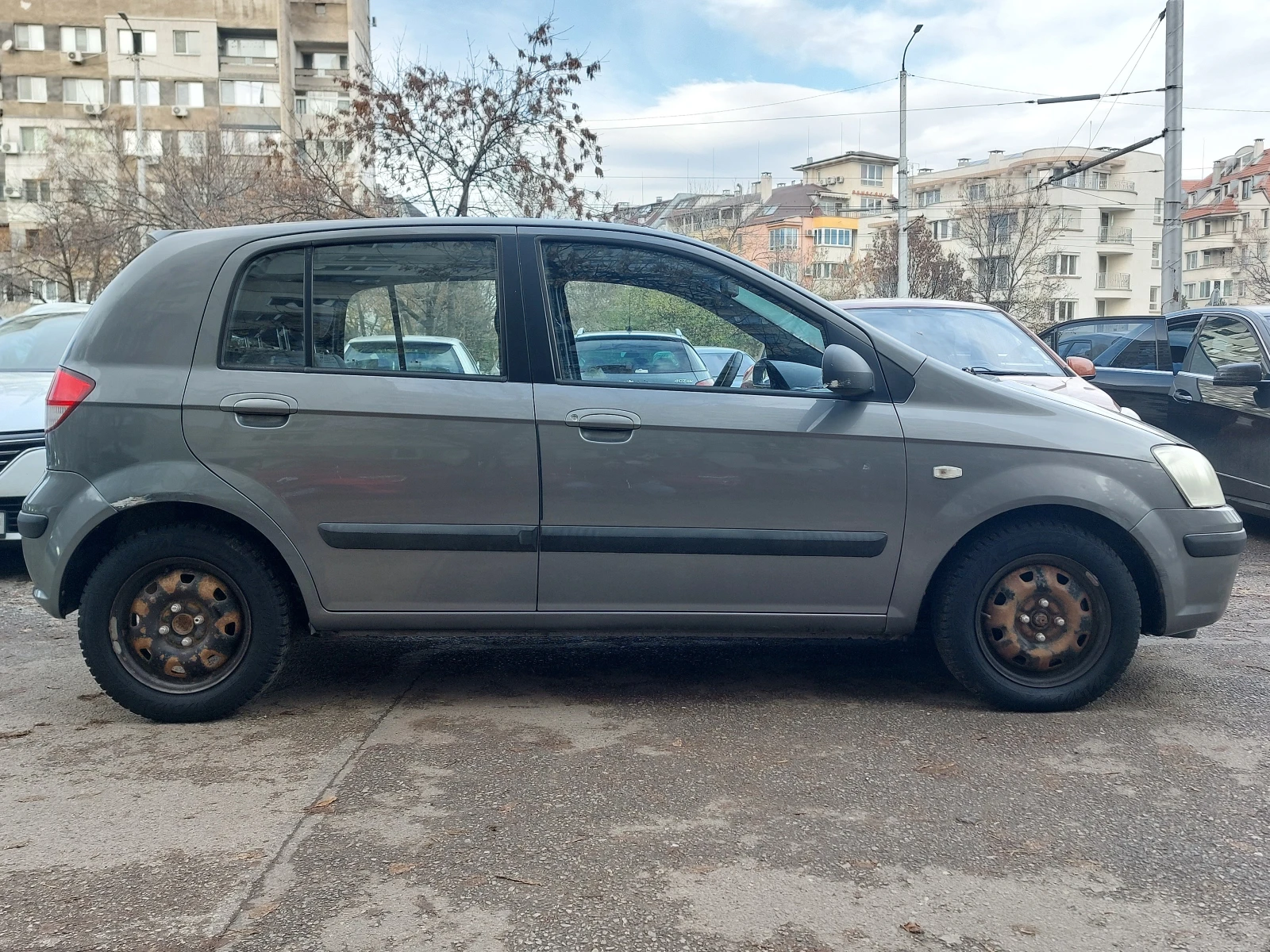 Hyundai Getz 1.3i КЛИМА - изображение 9