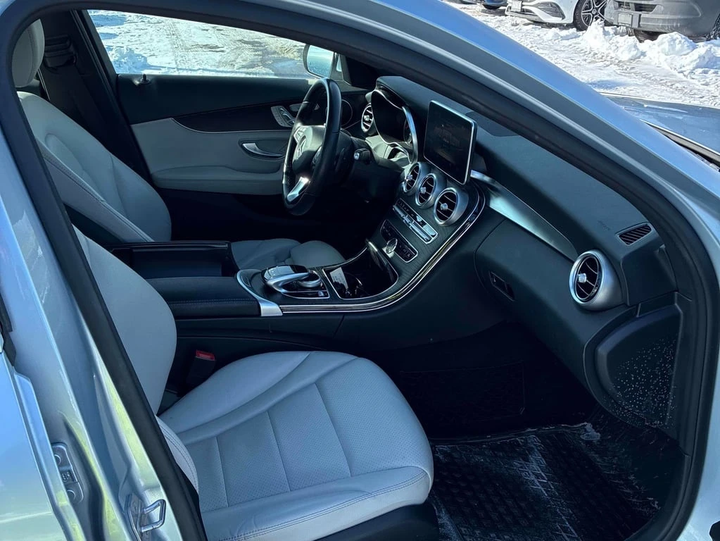 Mercedes-Benz C 300 * CARFAX * ЦЕНА ДО БГ - изображение 6