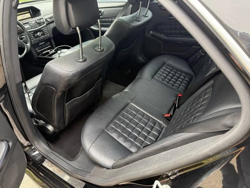 Mercedes-Benz E 350 Автомобила е обслужен: Масло на двигателя, всички  - изображение 8