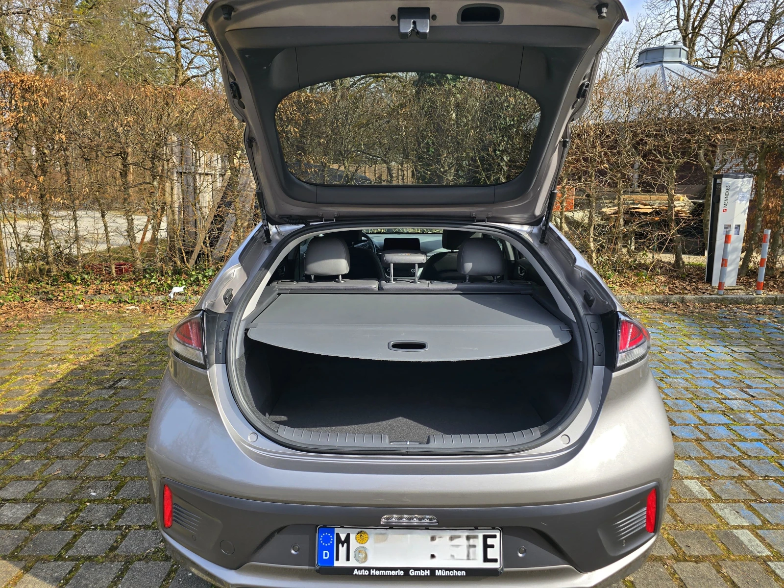 Hyundai Ioniq Plug In Prime Facelift 2021 - изображение 7