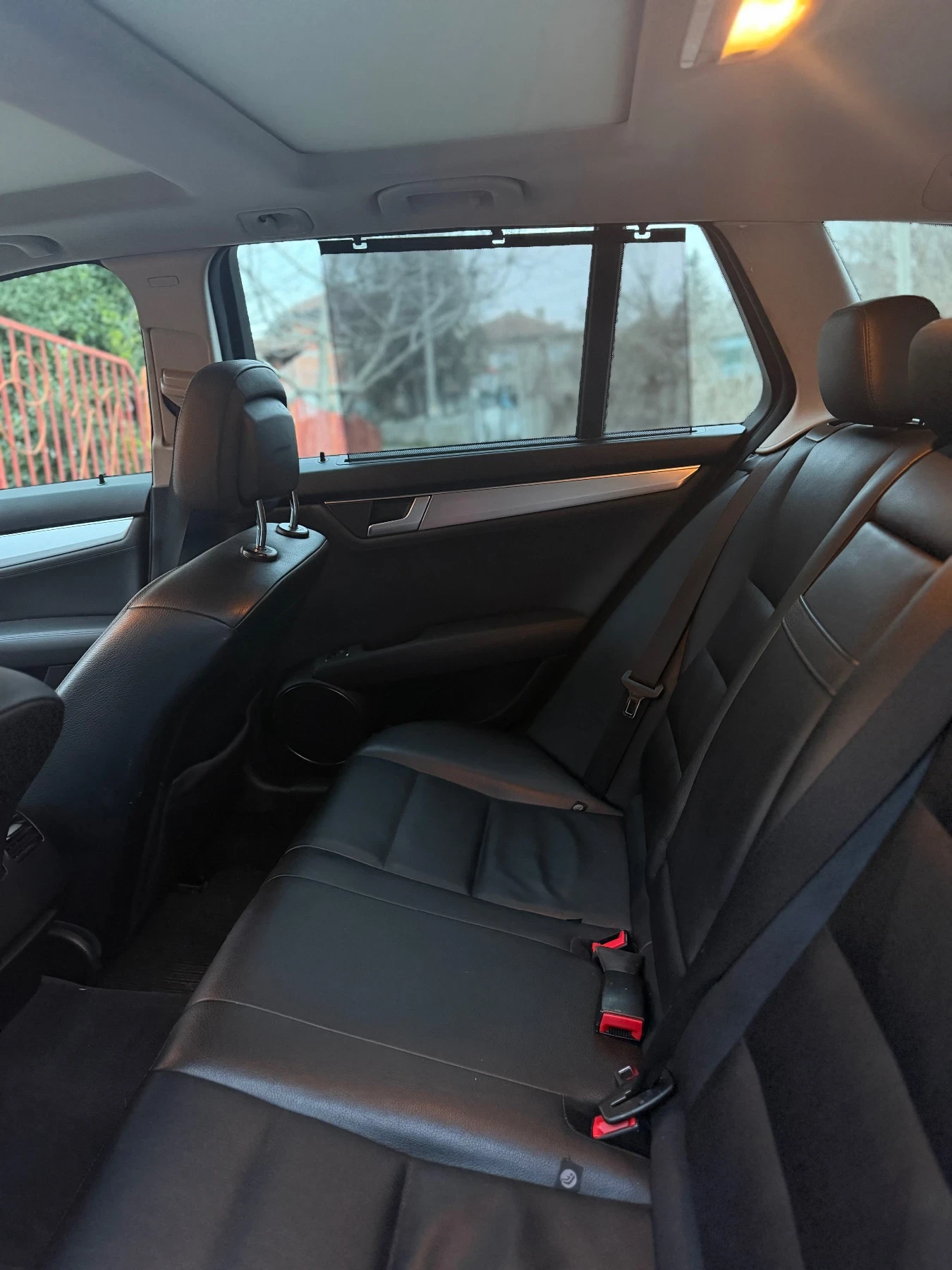 Mercedes-Benz C 250, снимка 13 - Автомобили и джипове - 53928434