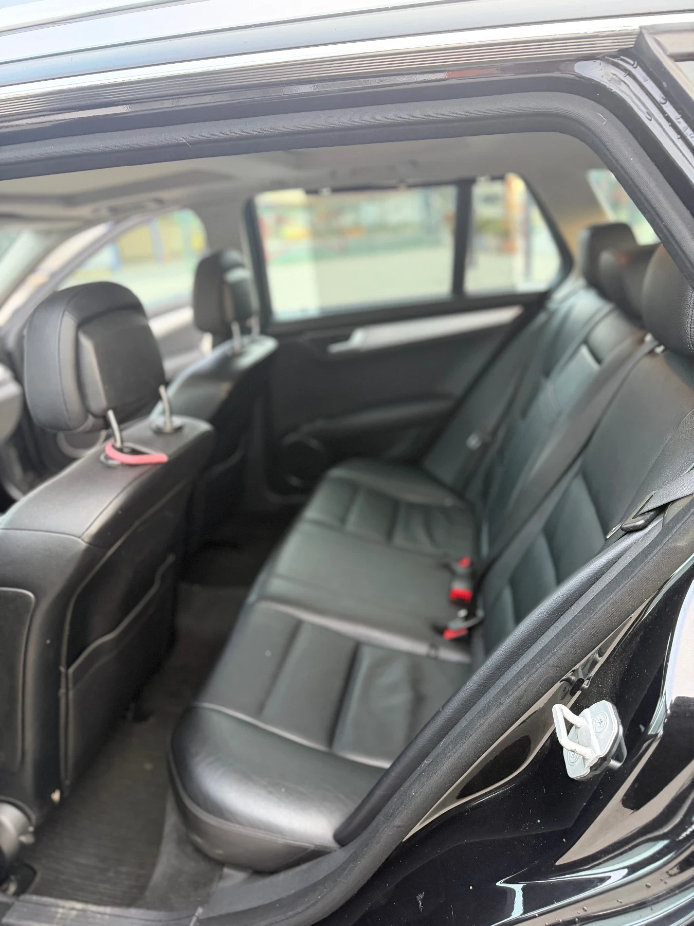 Mercedes-Benz C 250, снимка 8 - Автомобили и джипове - 53928434