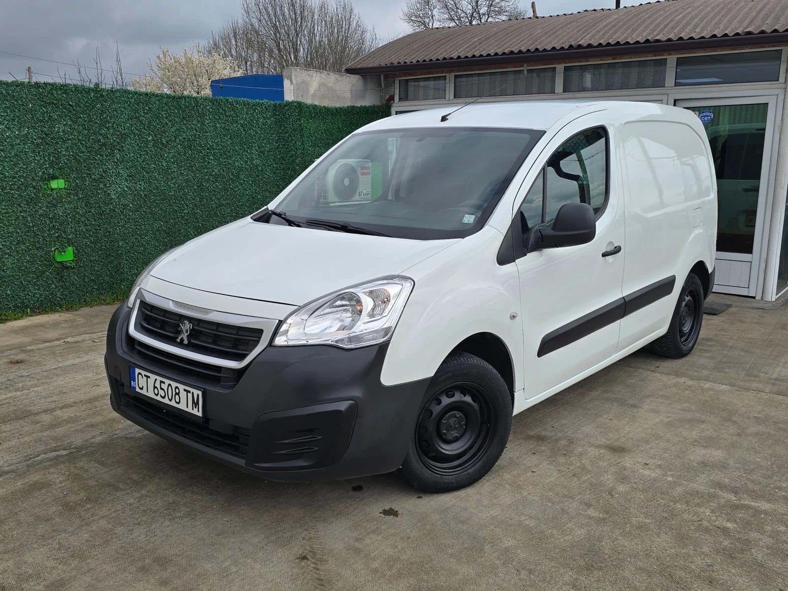 Peugeot Partner FACELIFT * 3 МЕСТА * EU6  | Auto.bg — изображение 1