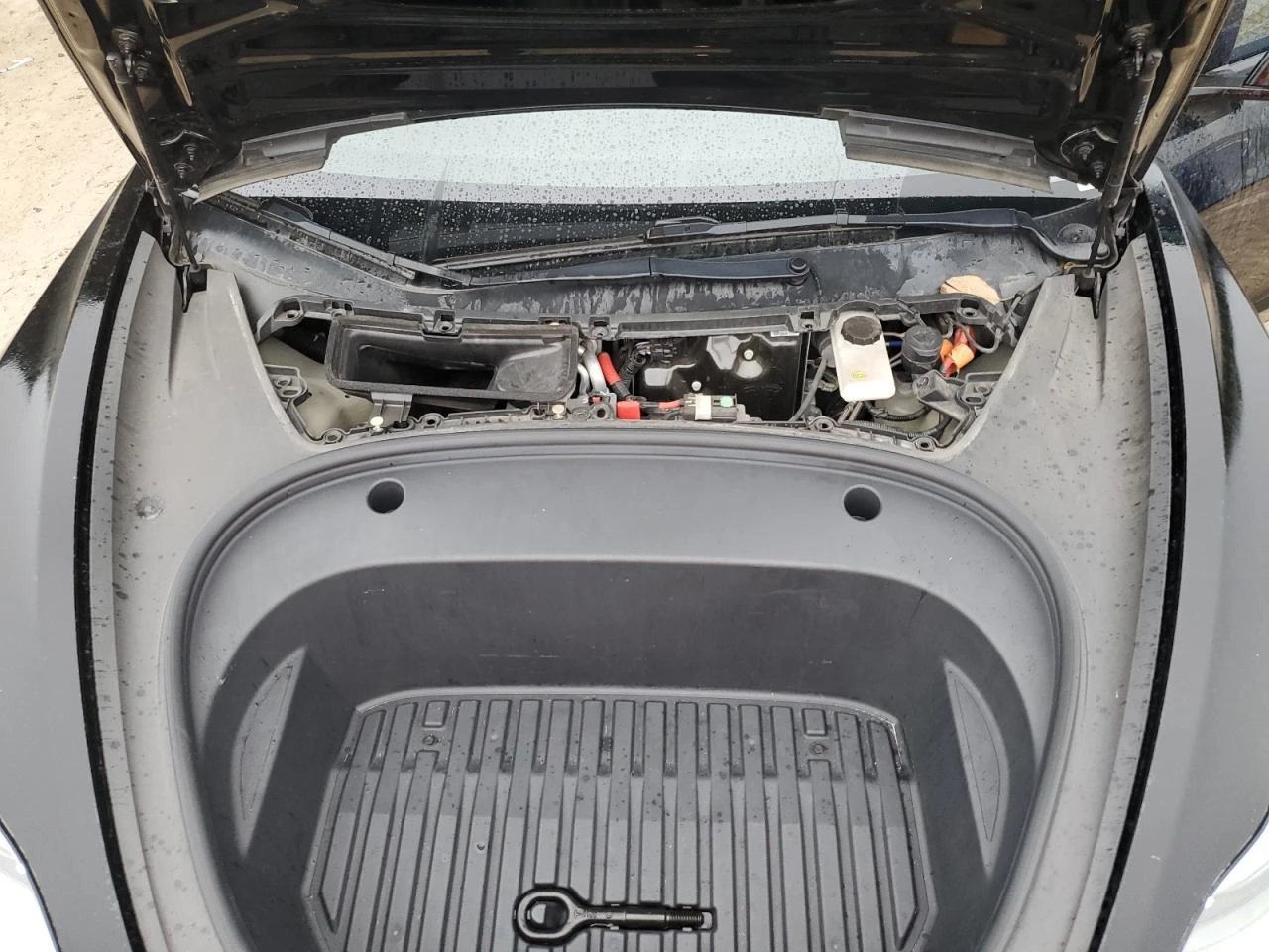 Tesla Model 3 RWD, снимка 11 - Автомобили и джипове - 54235753