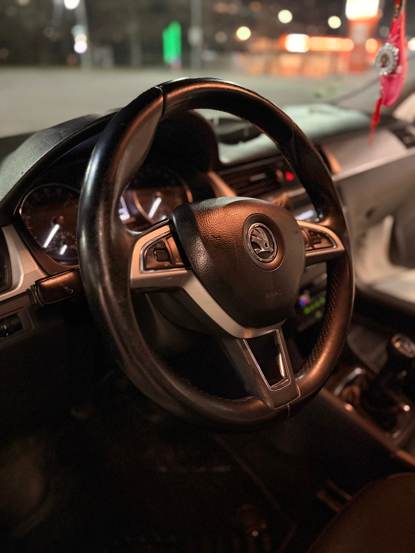 Skoda Rapid Facelift , снимка 12 - Автомобили и джипове - 54292289