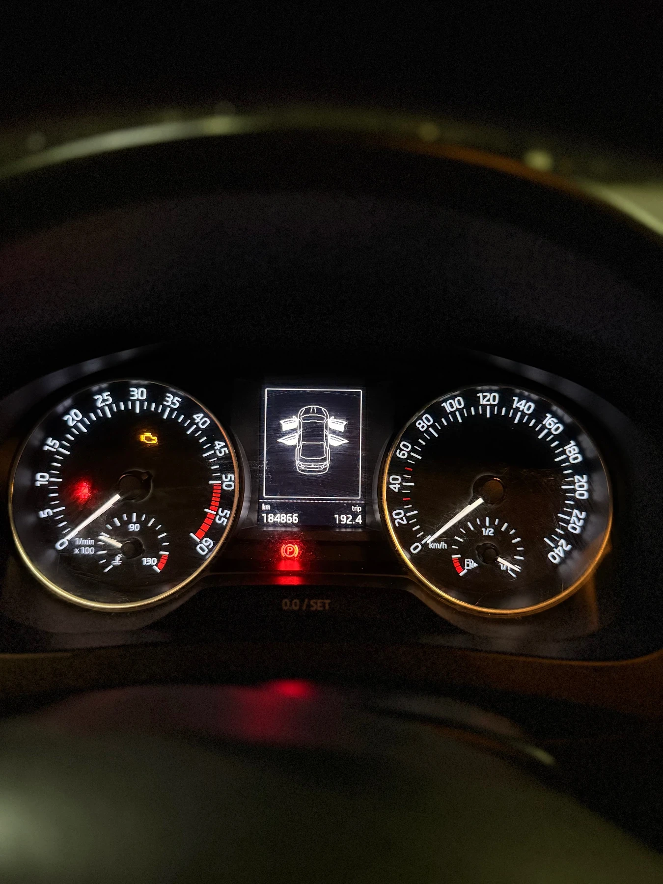 Skoda Rapid Facelift , снимка 13 - Автомобили и джипове - 54292289