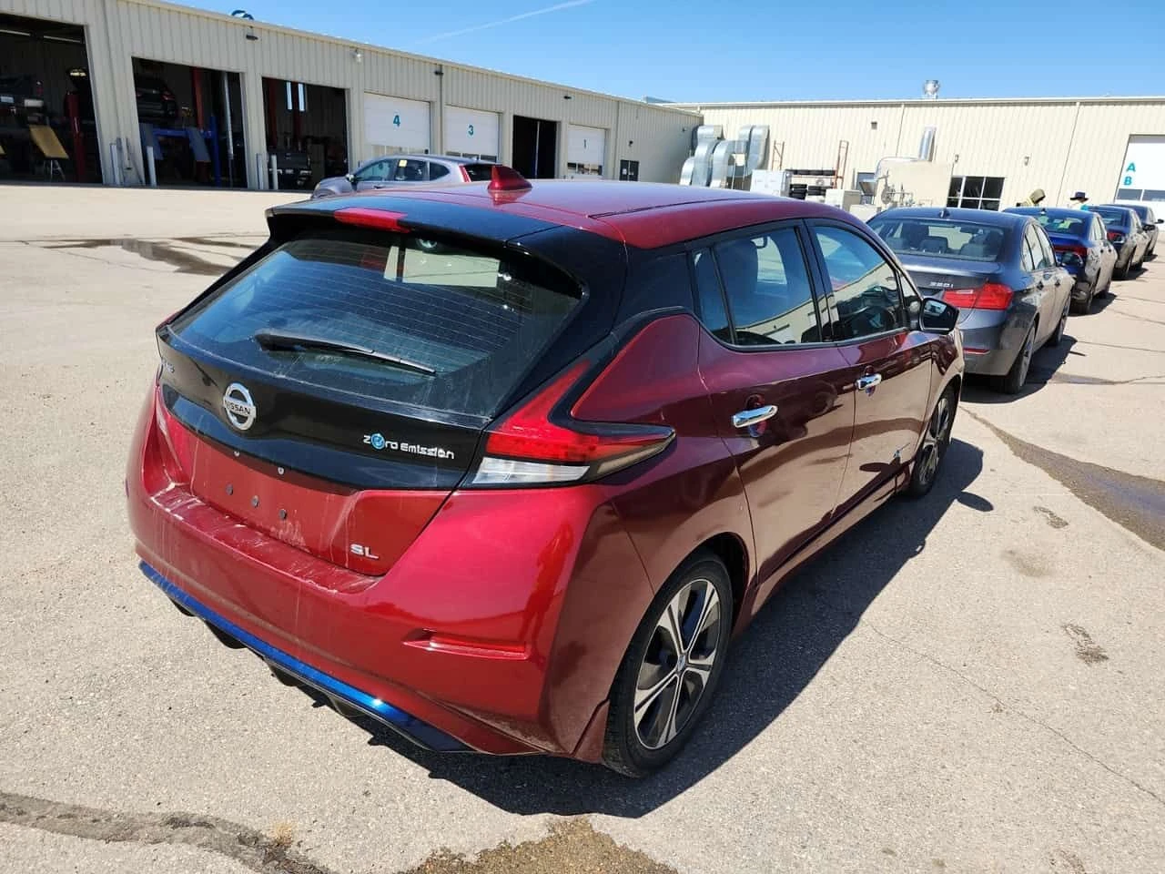 Nissan Leaf  SL PLUS| ПОДГРЕВИ| МЪРТВА ТОЧКА| 2 КЛЮЧА| , снимка 3 - Автомобили и джипове - 54422563