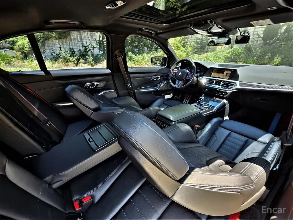 BMW 340 i* DISTRONIC* 360 CAMS, снимка 10 - Автомобили и джипове - 54923499