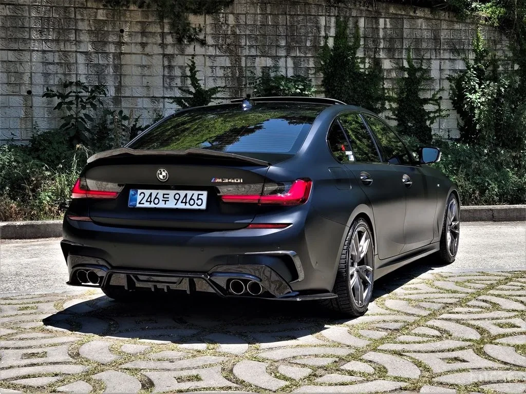 BMW 340 i* DISTRONIC* 360 CAMS, снимка 2 - Автомобили и джипове - 54923499