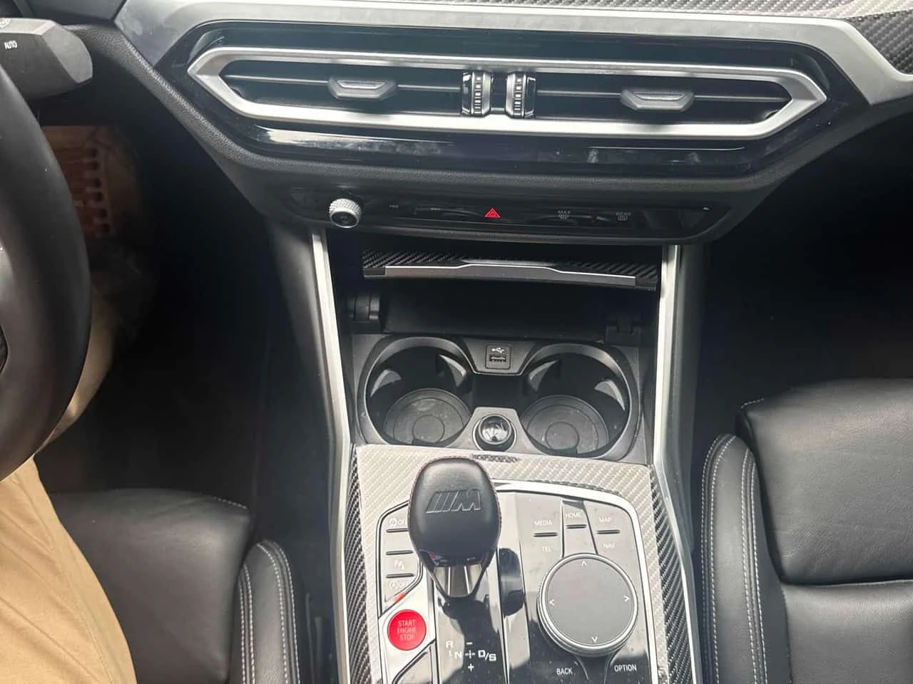 BMW M2 Coupe  CARFAX, снимка 9 - Автомобили и джипове - 55056900